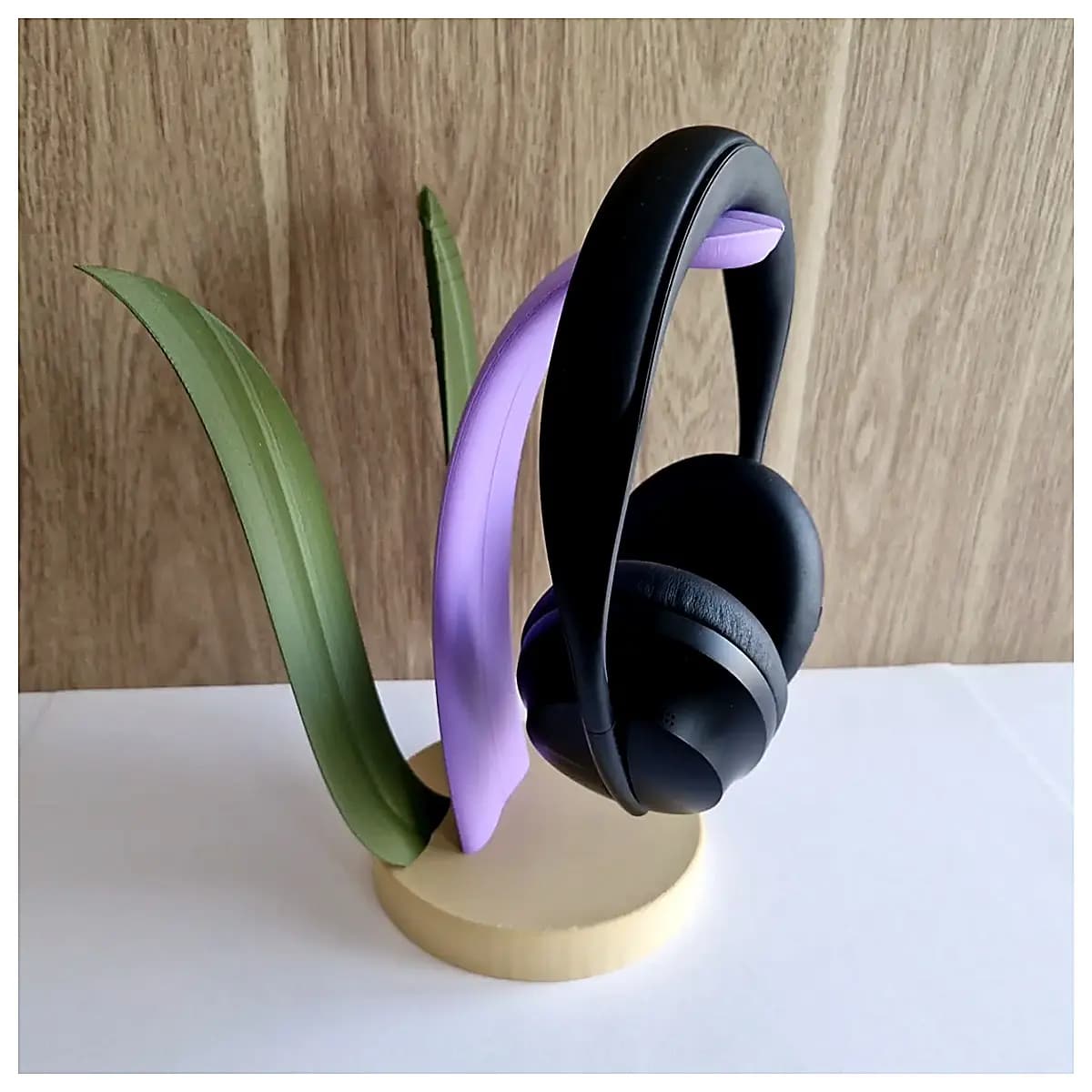 Headphone Holder Earbud Clip Phone Headphone Stand Earphone Clip Holder Mobile Phone Headphone Support Lazy Earphone Holder Headphone Accessory Parts