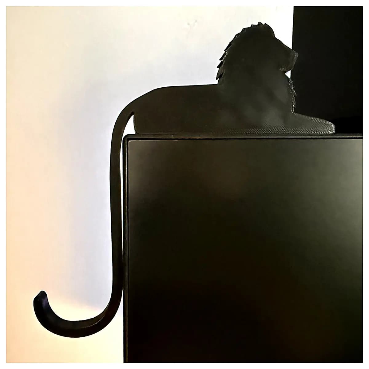 Headphone Holder Lion Head Mount Earbuds Holder Phone Mount Mobile Accessory Headphone Support Mobile Accessory Parts