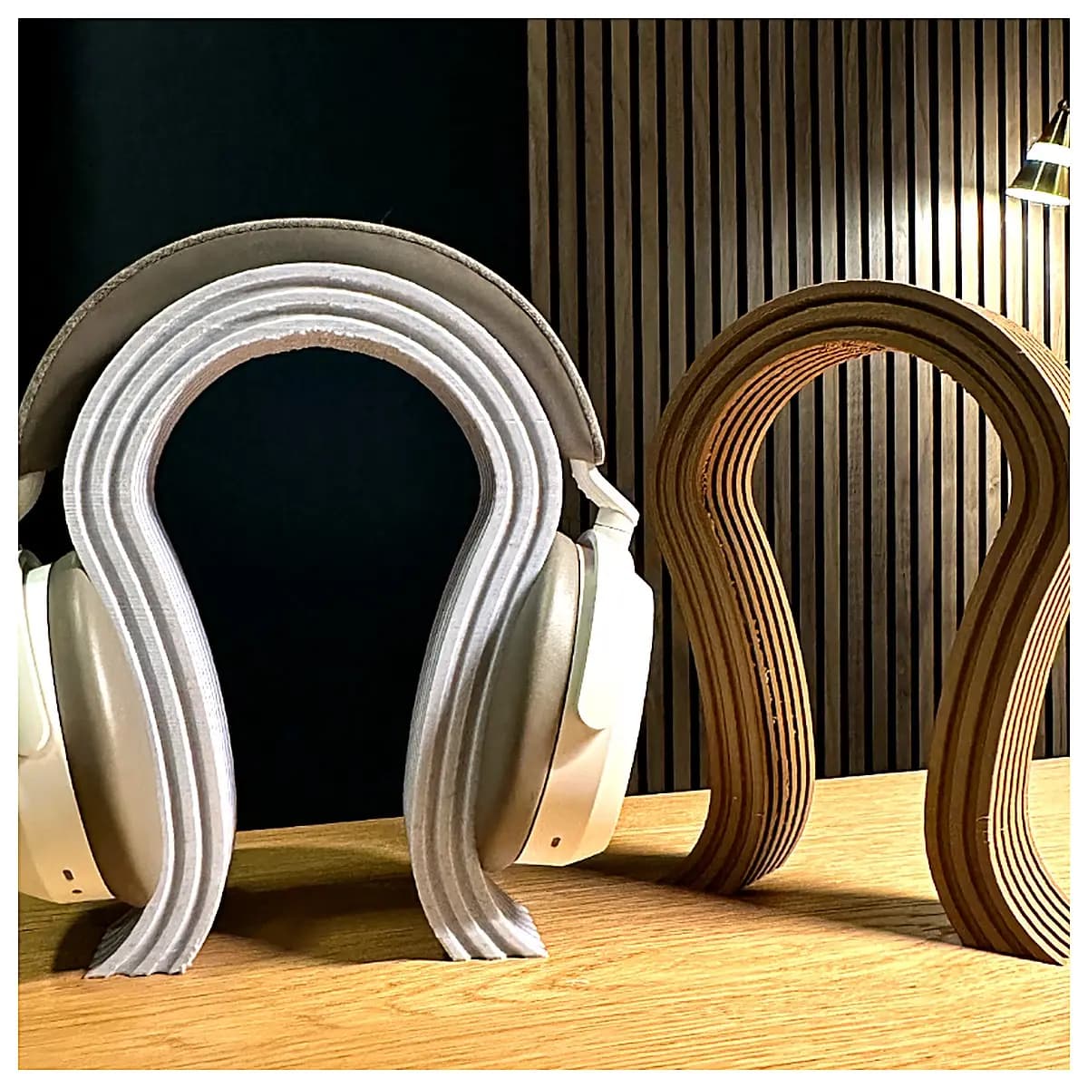 Headphone Stand Audio Enhancement Desk Organizer Mobile Stand Stable Support Listening Headphones Noise Cancelling Headphones Protection Accessories