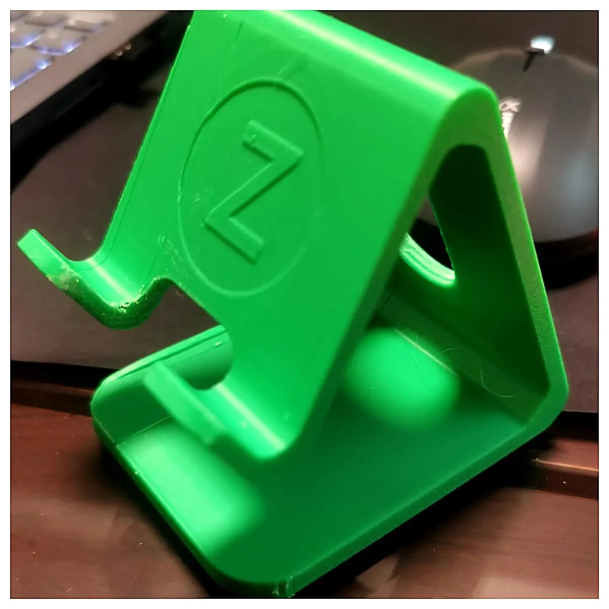 Phone Holder Mount Adjustable Phone Stand Holder Bracket Accessory for Car Desktop Auto Mobile Phone Support Stand