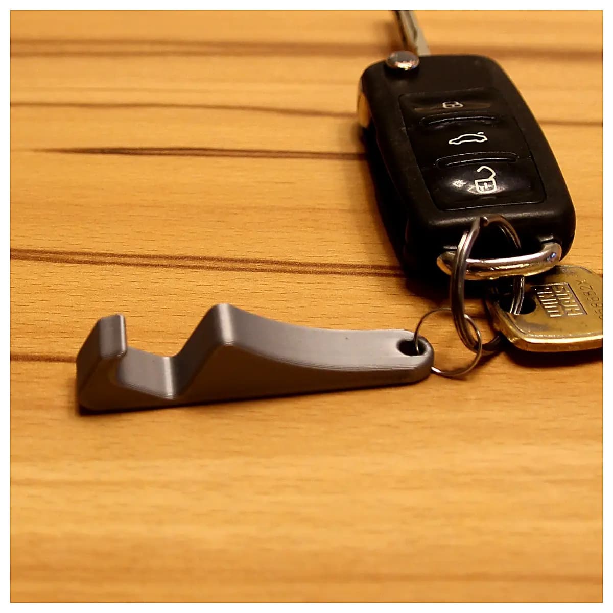 Phone Stand Key Chain Mobile Holder Accessory Bracket Mount Support Stand Holder Phone Accessories Mobile Stand Car Phone Stand Desk Phone Stand
