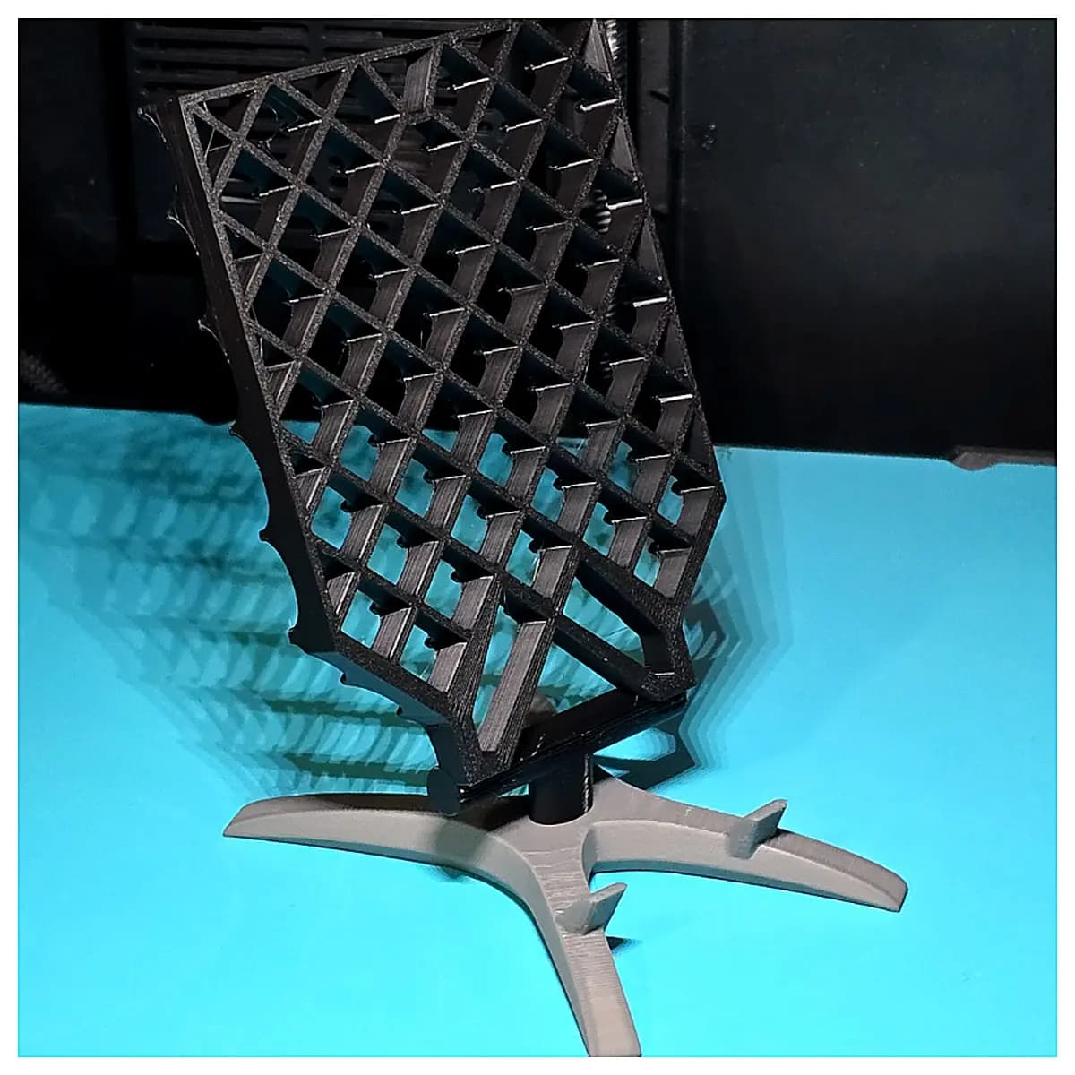 Grill Fin Phone Mount Car Holder Mobile Stand Dashboard Mount Phone Accessory Vehicle Stabilizer