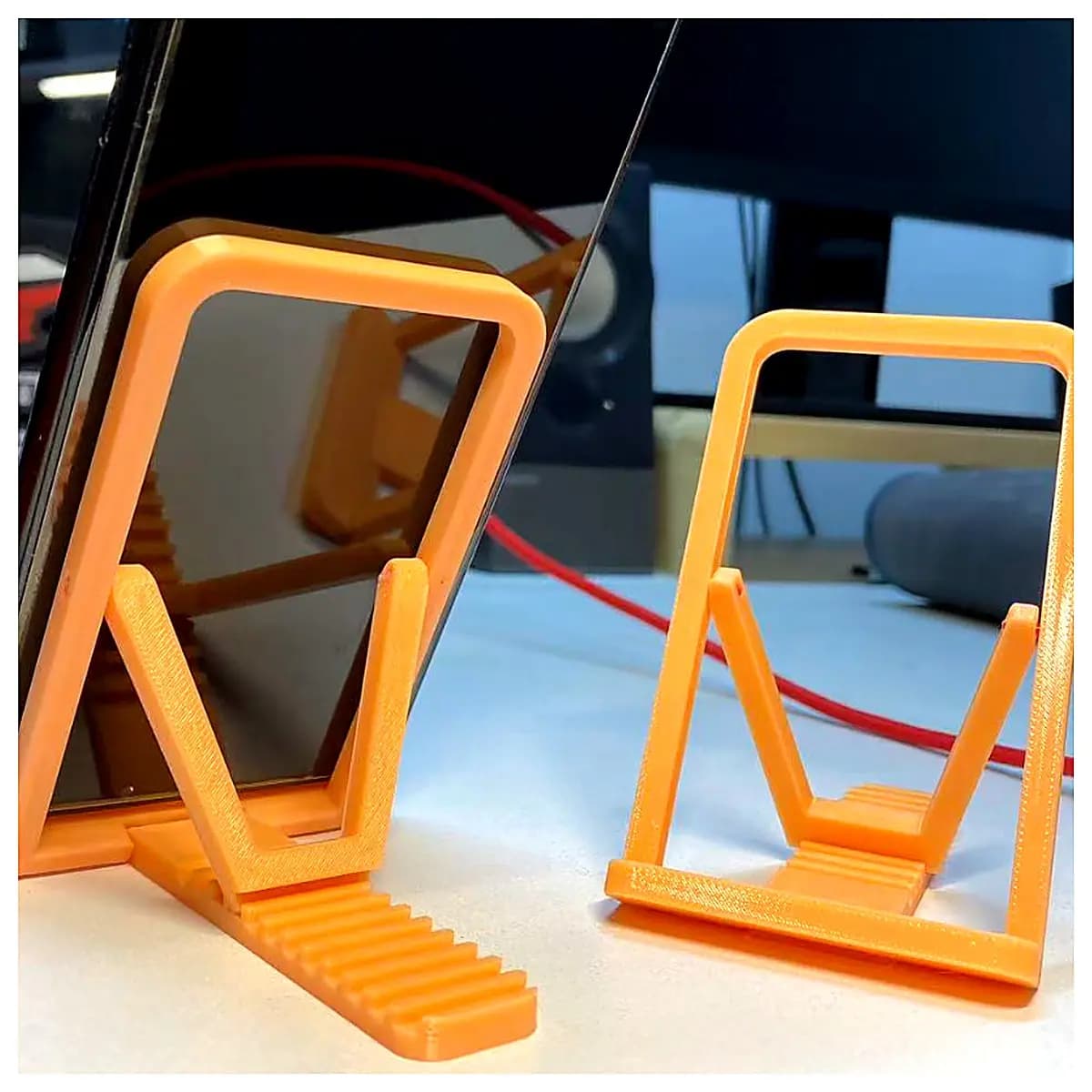 Mobile Phone Stand Adjustable Phone Holder Portable Phone Stand Desk Phone Stand Car Phone Mount Universal Phone Stand Accessory