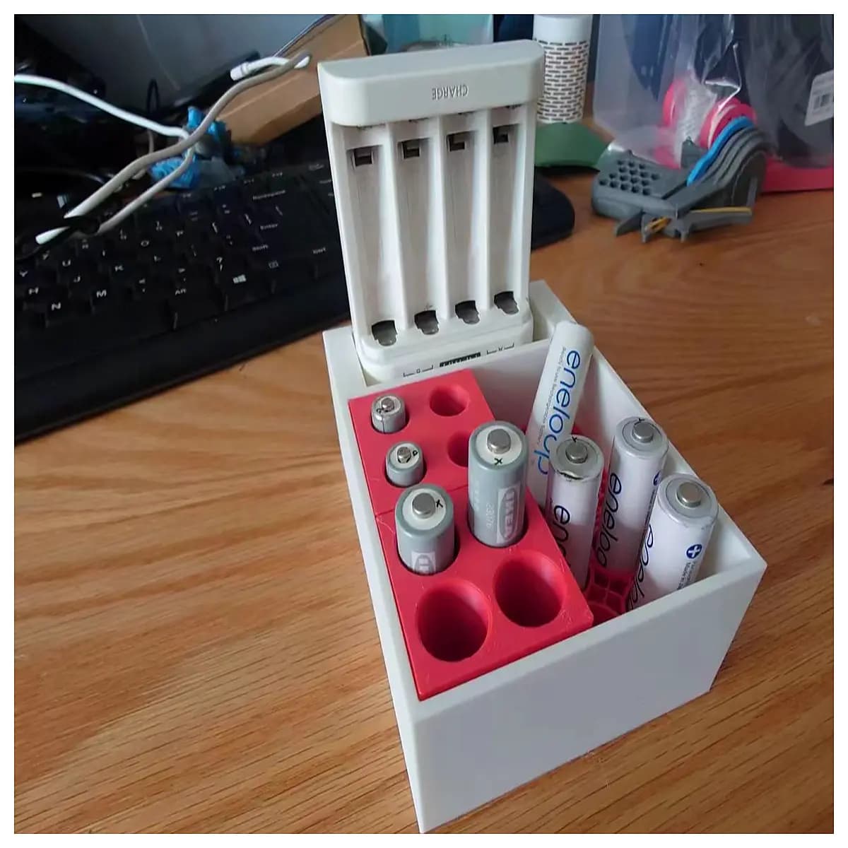 aa aaa rechargeable battery organizer box with charger storage case for nimh cells and charging station