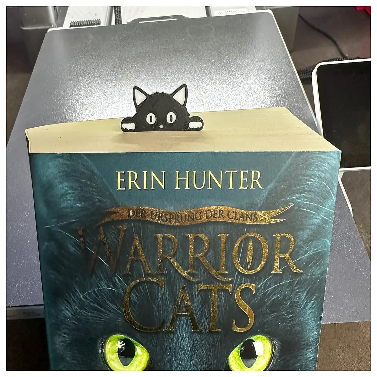 cute cat bookmark metal animal lover reading accessory literary bookworms