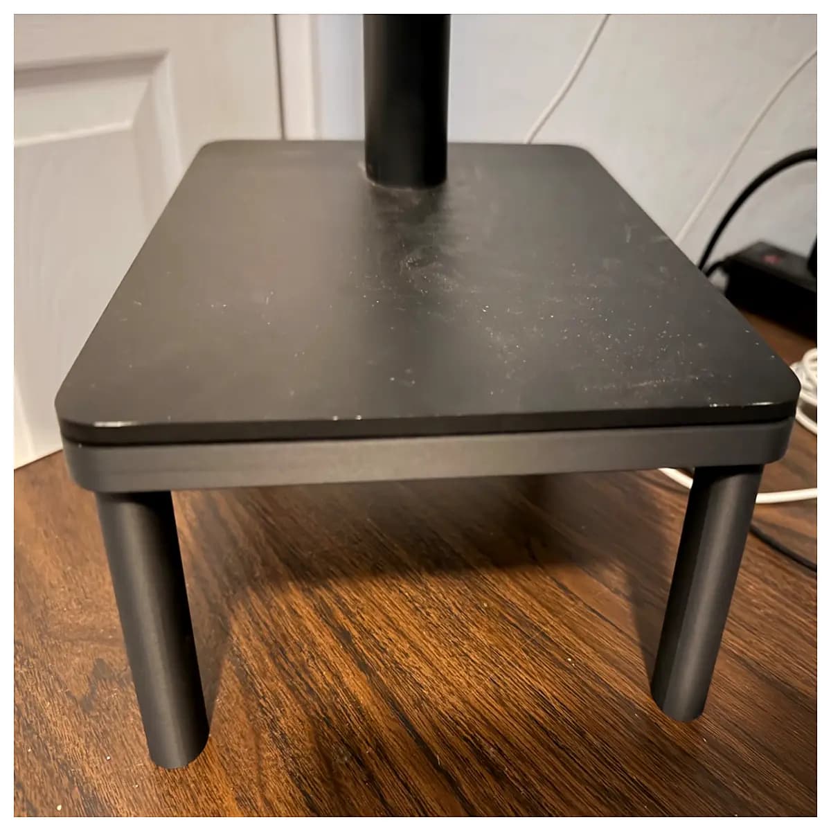 ultrafine 5k 27 inch monitor mount vesa compatible desk adjustable arm ergonomic office holder