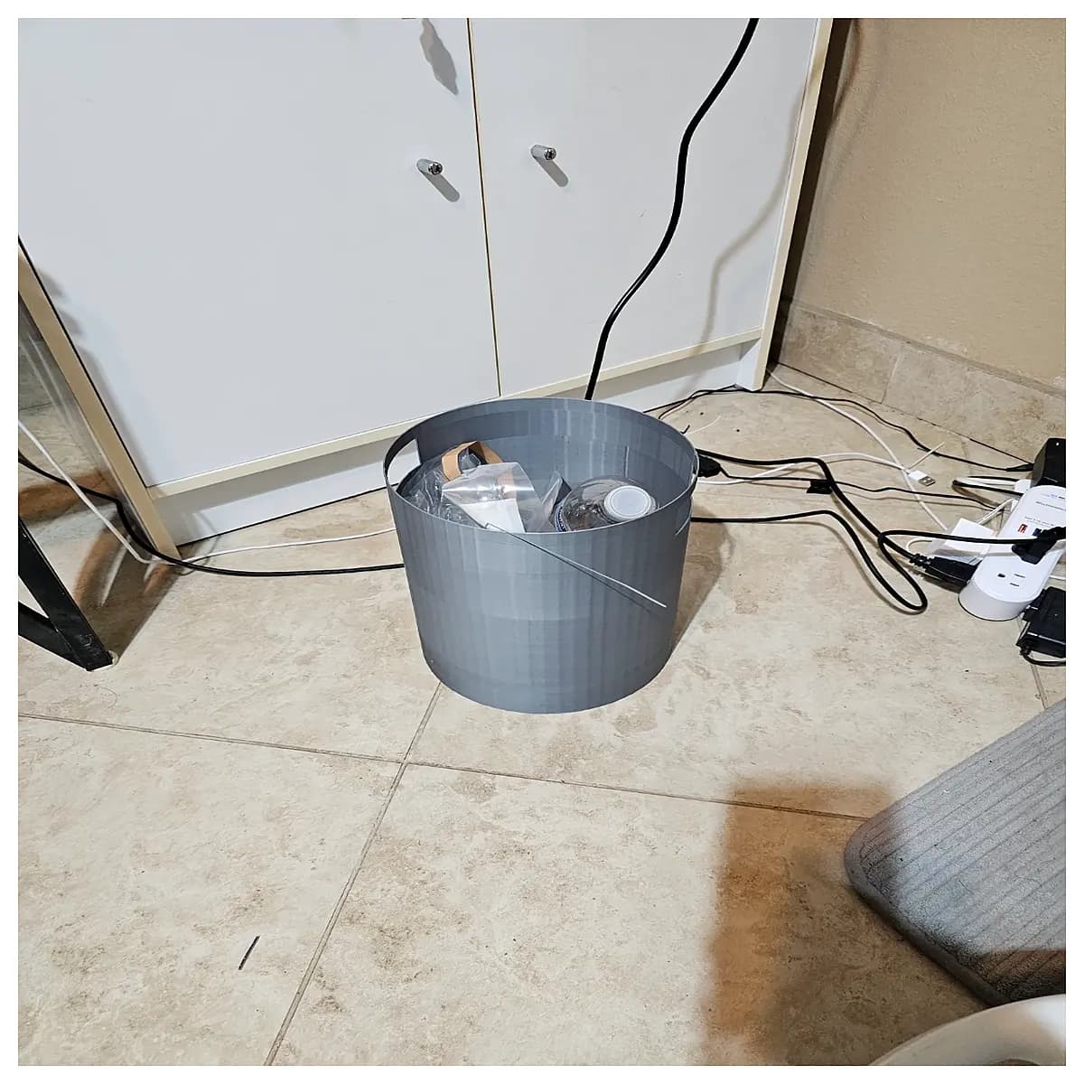 small trash can for bathroom kitchen office desk mini waste bin with lid compact garbage pail for home bedroom car simple plastic rubbish container