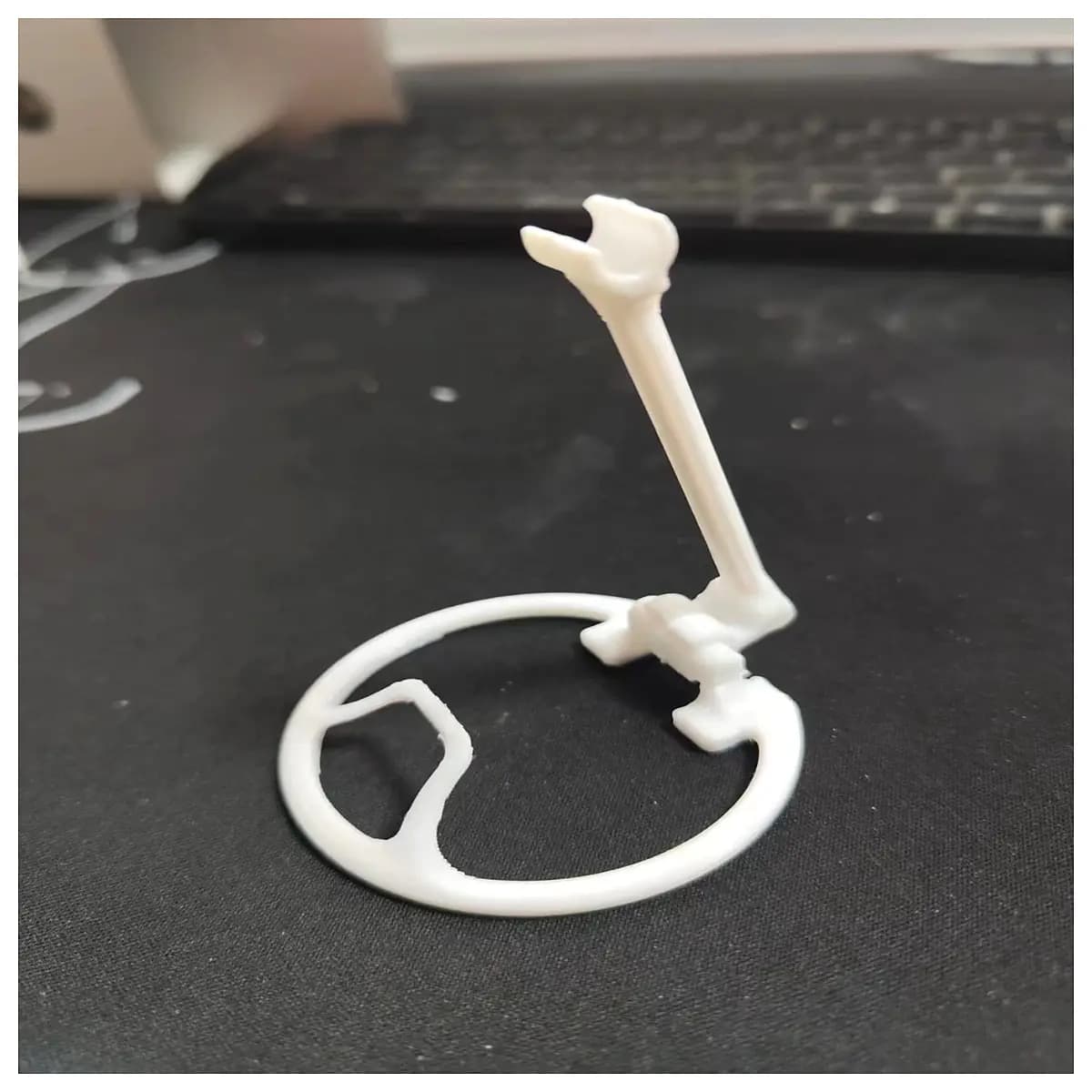 30cm round base duty support platform for speakers monitors table top accessory