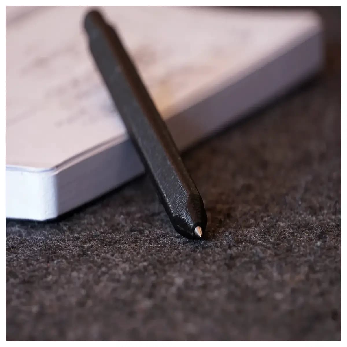 grovemade style twist pen metal writing instrument executive gift precision engineering minimalist desk accessory ballpoint