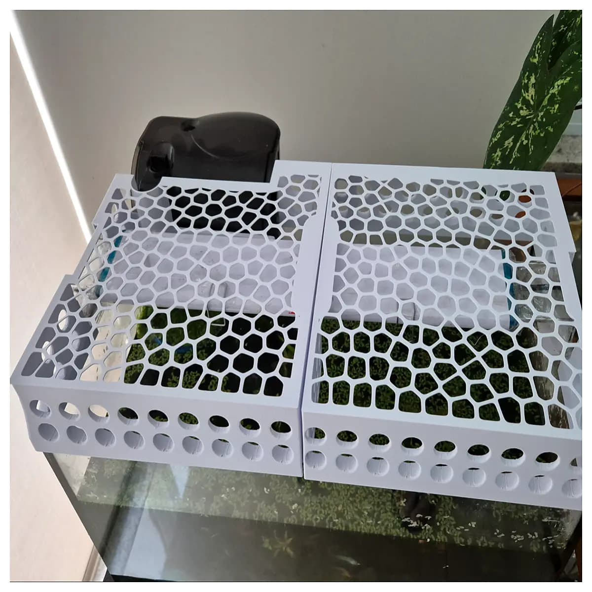 fish tank cover with aquarium lid for 10 20 30 gallon glass top mesh screen heating pad holder waterproof anti escape universal fit