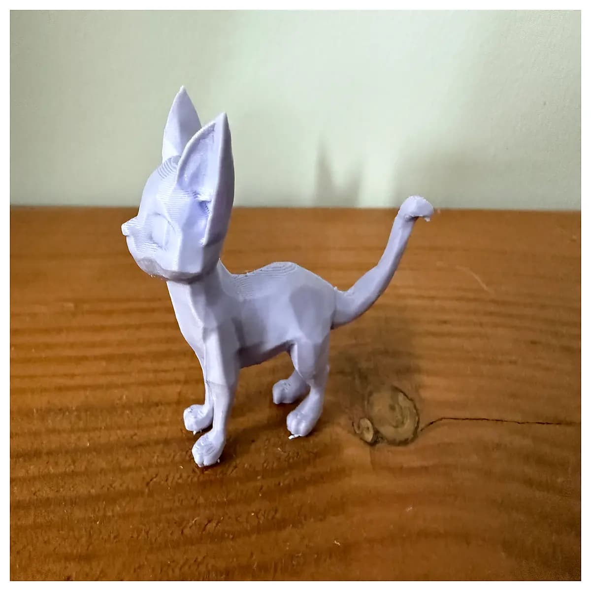 low poly cute cat figurine printable resin stl mesh digital for gaming design