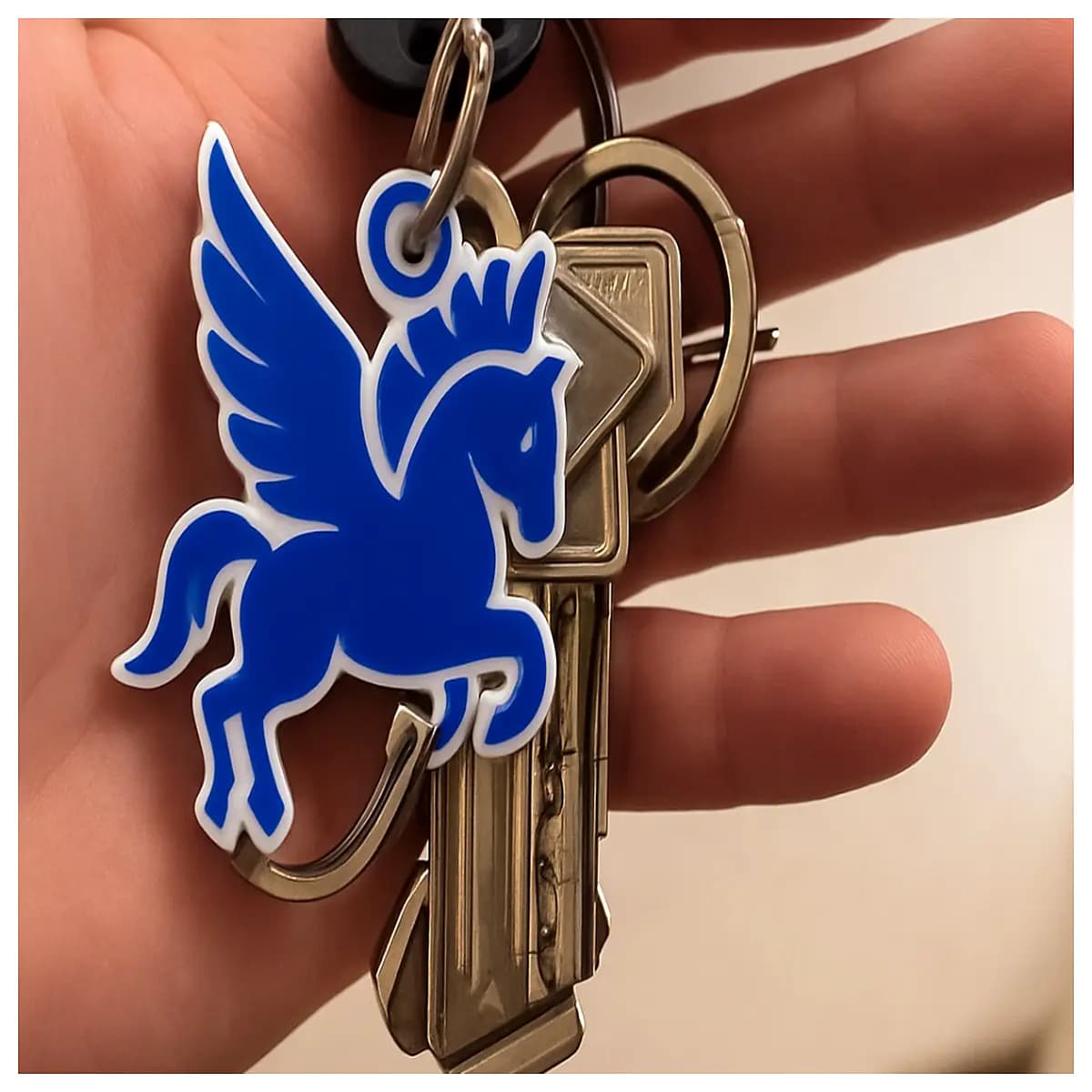 flying pegasus keychain metal horse pendant key holder for bag travel gift car key ring accessory