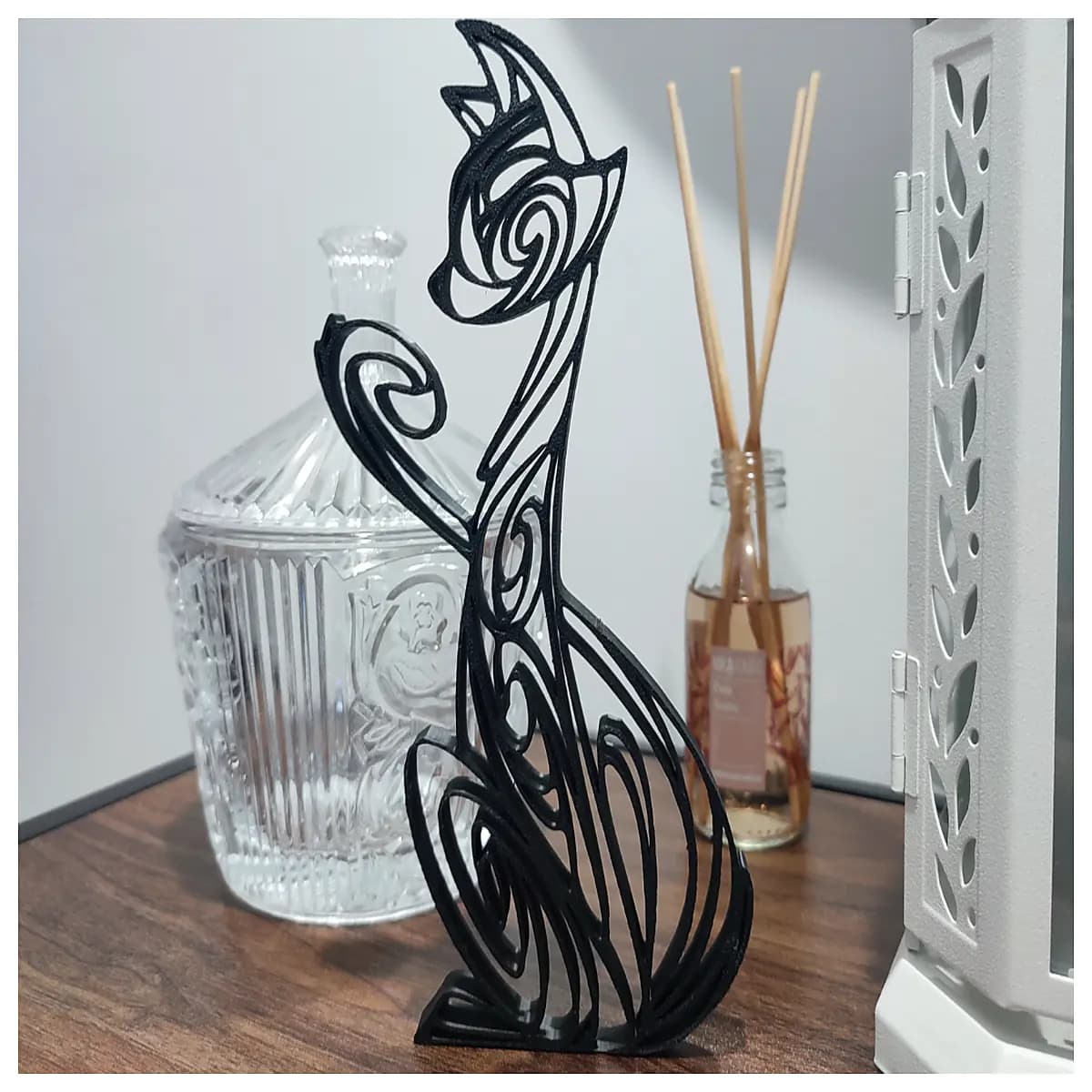 modern cat statue living room decor abstract feline art sculpture animal figurine for home interior design sleek metal cat ornament