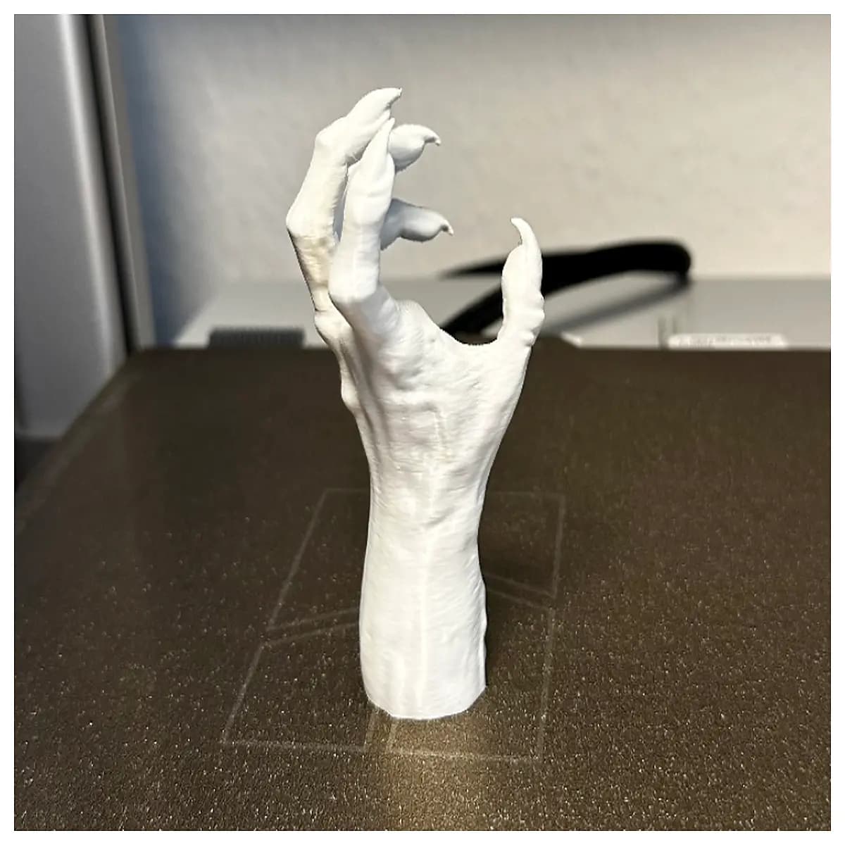 halloween table ghost hand prop scary desk claw decoration haunted house party supplies horror home decor