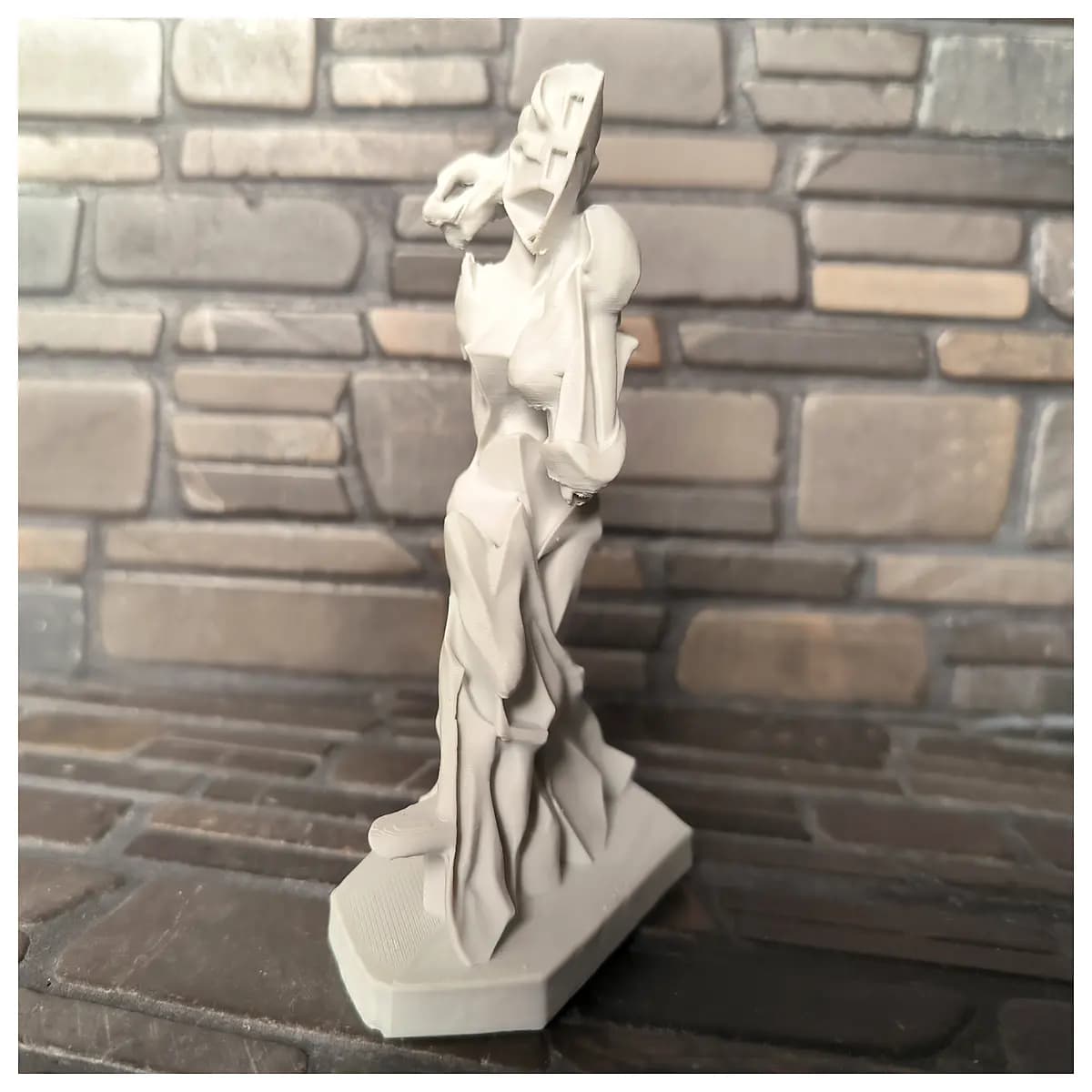 umberto boccioni inspired abstract female sculpture bronze statue modern art home decor garden ornament contemporary figurative art piece