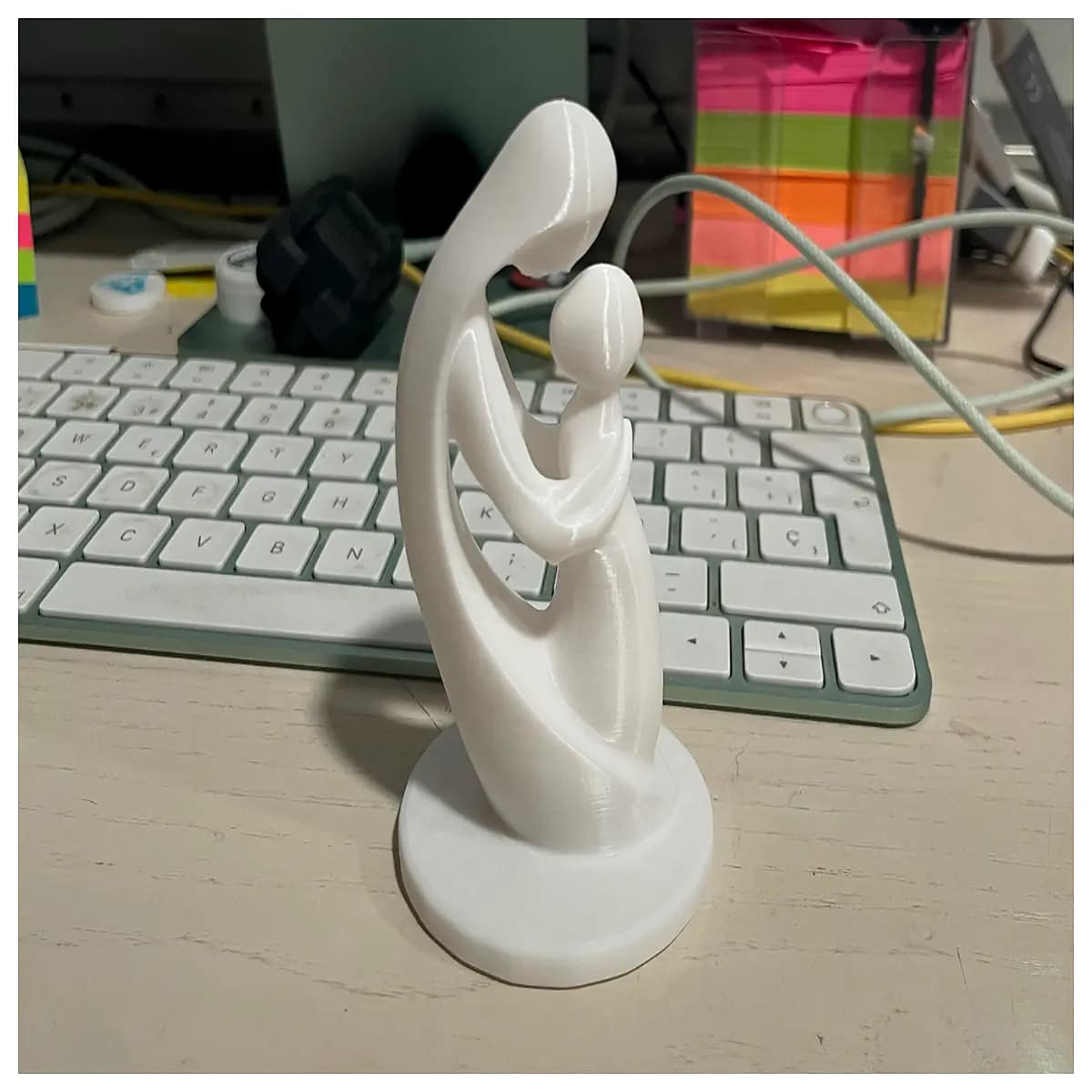 minimalist mother and child statue modern home decor abstract sculpture living room art piece contemporary nursery decoration