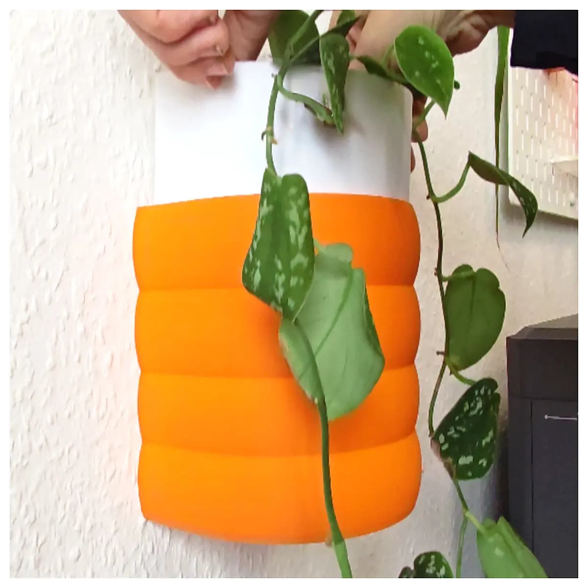 aerated plant pot self watering drainage holes plastic nursery container for succulents and indoor plants