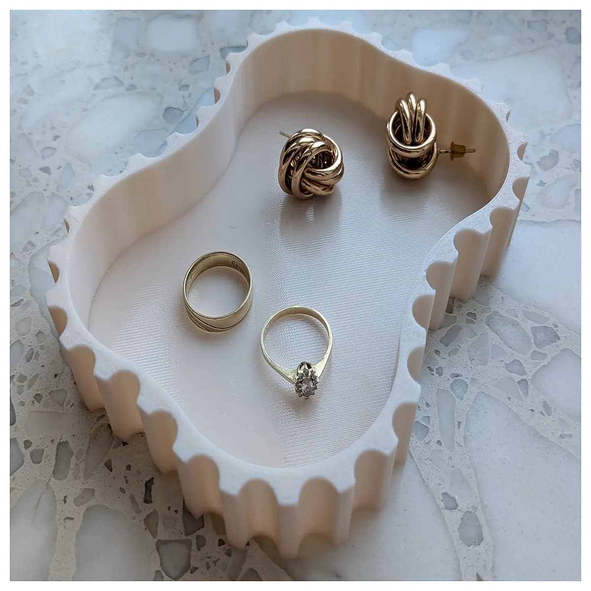 organic wooden key tray for entryway rustic jewelry dish for desk boho home decor organizer natural stone accent holder modern minimalist valet tray
