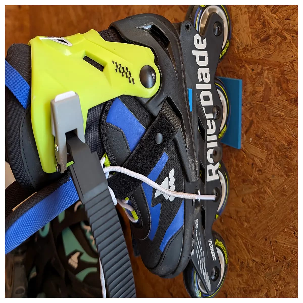 inline skate wall mount rack holder for rollerblades storage organizer garage shed duty steel bracket