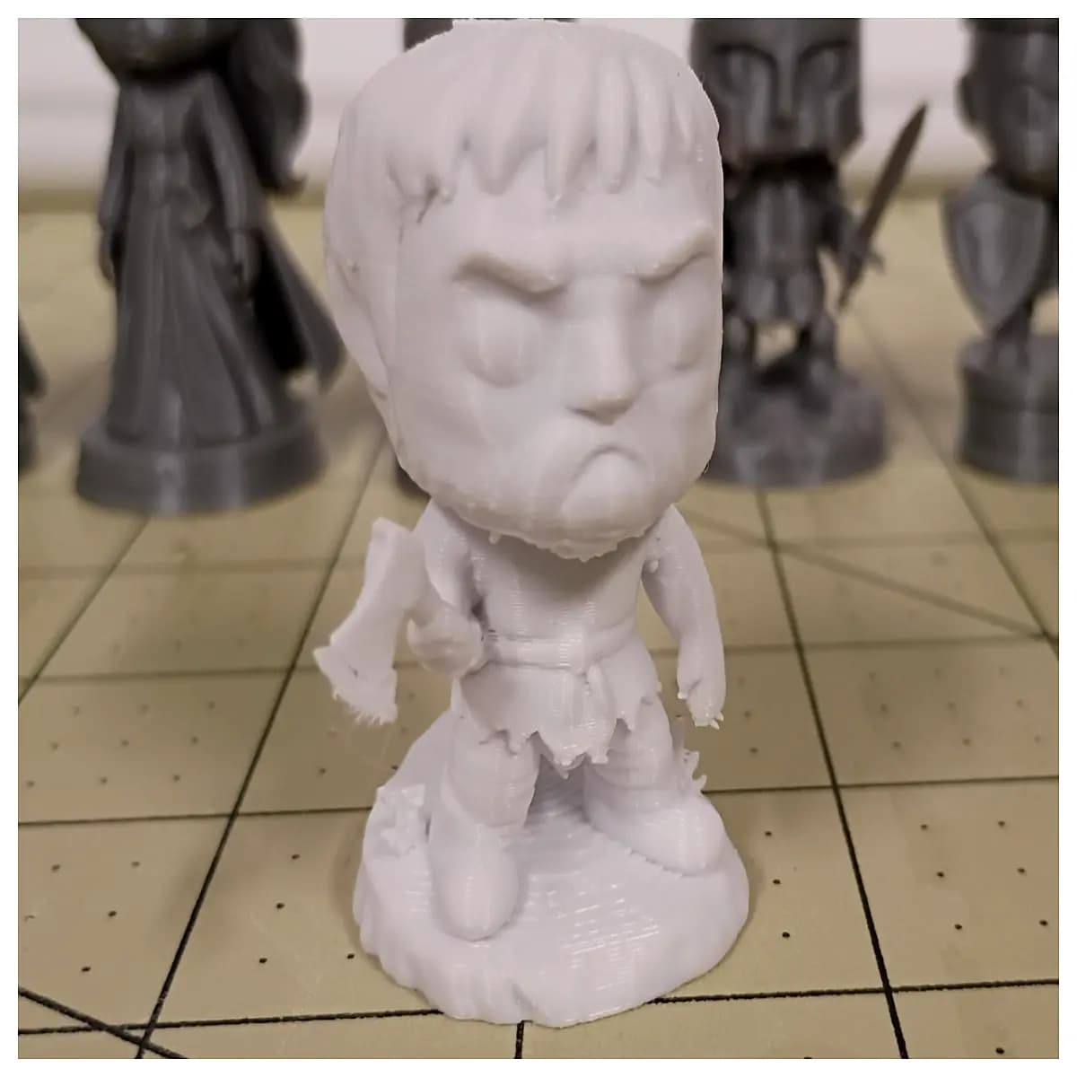chess pieces human shaped soldier figurines for board game decoration and collectible