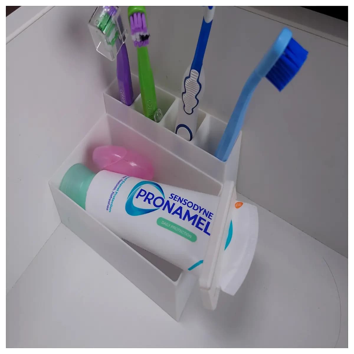 camping toothbrush holder outdoor travel bathroom organizer waterproof mount for hiking tent gear storage