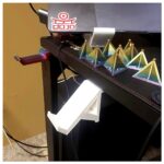 Magnetic Earbud Holder Phone Stand Magnetic Earbud Clip Mobile Phone Accessory Magnetic Headphone Mount Phone Stand Feet
