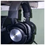 Headphone Holder Earbud Clip Phone Stand Mobile Headphone Support Accessory Phone Ear Hook Compatible All Phones