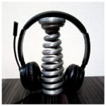Spiral Earbud Organizer Case Protective Shell Phone Stand Mobile Phone Accessories Earbud Holder Compatible with All Phones Phone Parts