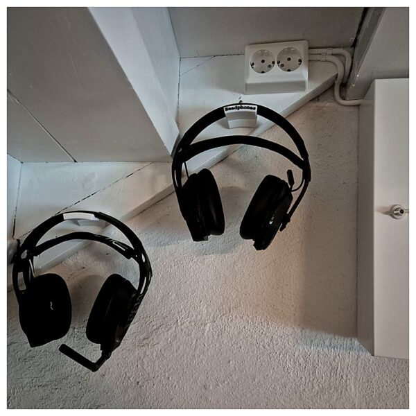 Headphone Holder Earbud Cord Organizer Headphone Hook Mobile Phone Earbud Strap Phone Accessory Mobile Phone Parts