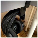 Desktop Headphone Stand Organizer Phone Holder Bracket Accessory Earbuds Shelf Desk Organizer Phone Stand Mobile Holder Lazy Person Essential Desktop