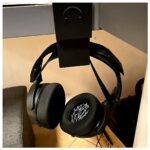 Desktop Headphone Stand Organizer Phone Holder Bracket Accessory Earbuds Shelf Desk Organizer Phone Stand Mobile Holder Lazy Person Essential Desktop