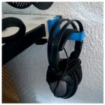 Headphone Stand Holder Earbuds Support Phone Stand Mobile Phone Headphone Rest Earbud Holder Lazy Headphone Stand Phone Support