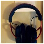 Headphone Holder Clip Earbud Grip Phone Stand Accessory Mobile Phone Holder Earbud Clip Support Bracket