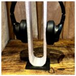 Headphone Holder Earbud Cord Organizer Mobile Phone Stand Headphone Strap Earbud Protection Mobile Phone Accessories Headphone Holder Mobile Phone Sta