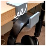 Headphone Holder Clip Earbud Grip Phone Headphone Stabilizer Earphone Accessory Holder for Mobile Phones